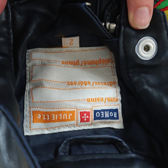 Jacket - Picture 9 of 9